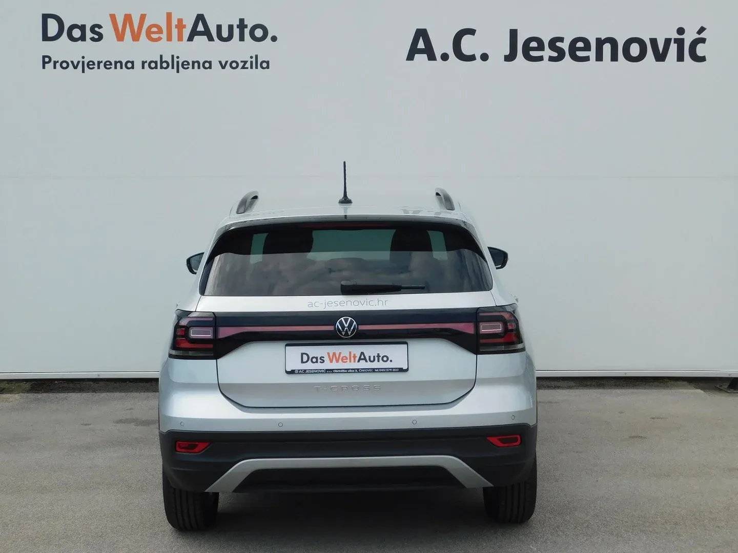 10995 volkswagen t-cross 1.0 tsi life - slika 5