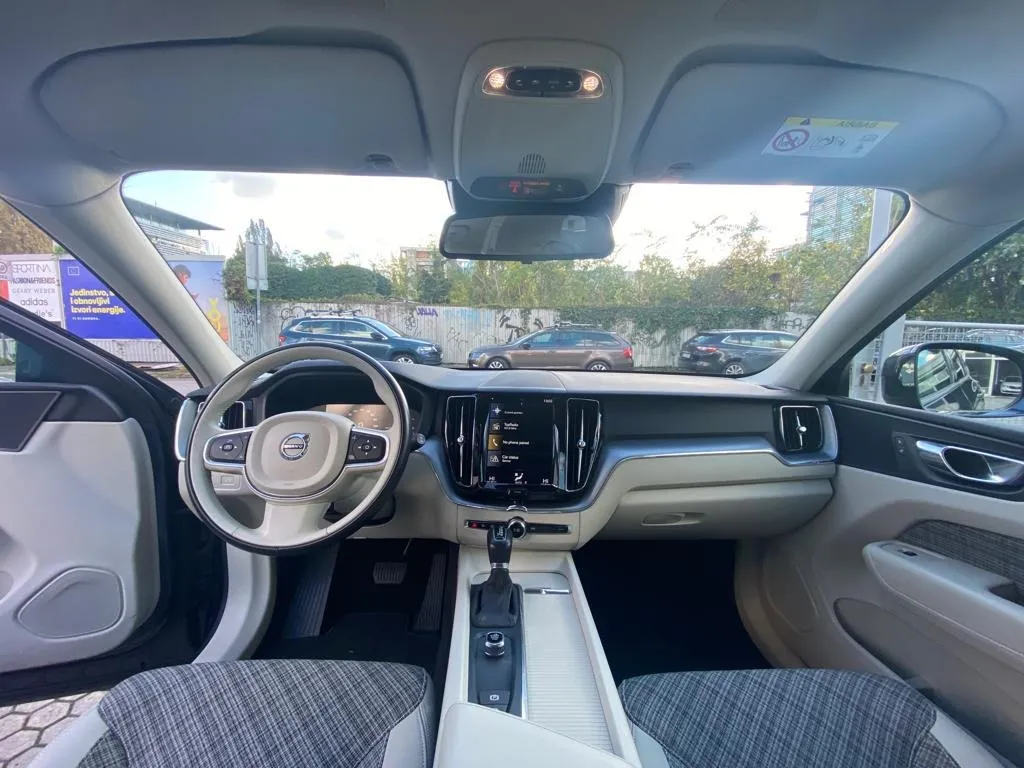 volvo xc60 d4 business automatik, navi, led, 4x garancija! - slika 8