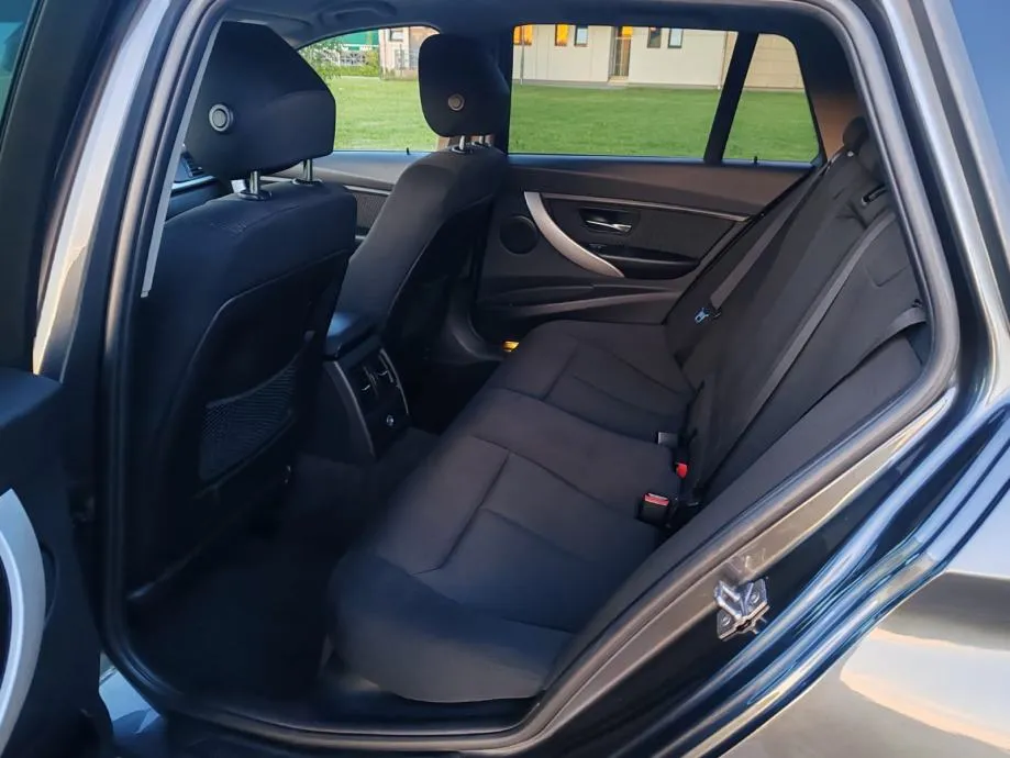 bmw serija 3 318d 202000 , 2013 , reg 04/2026 - slika 8