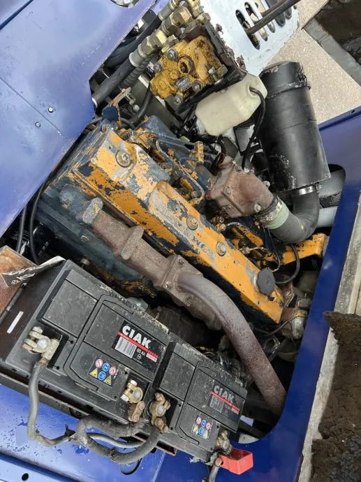 komatsu fd 45t - slika 12