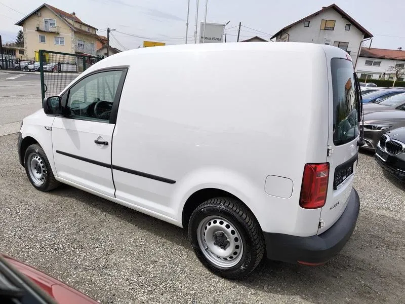 volkswagen caddy 2.0 tdi*klima*park.senzori* - slika 10