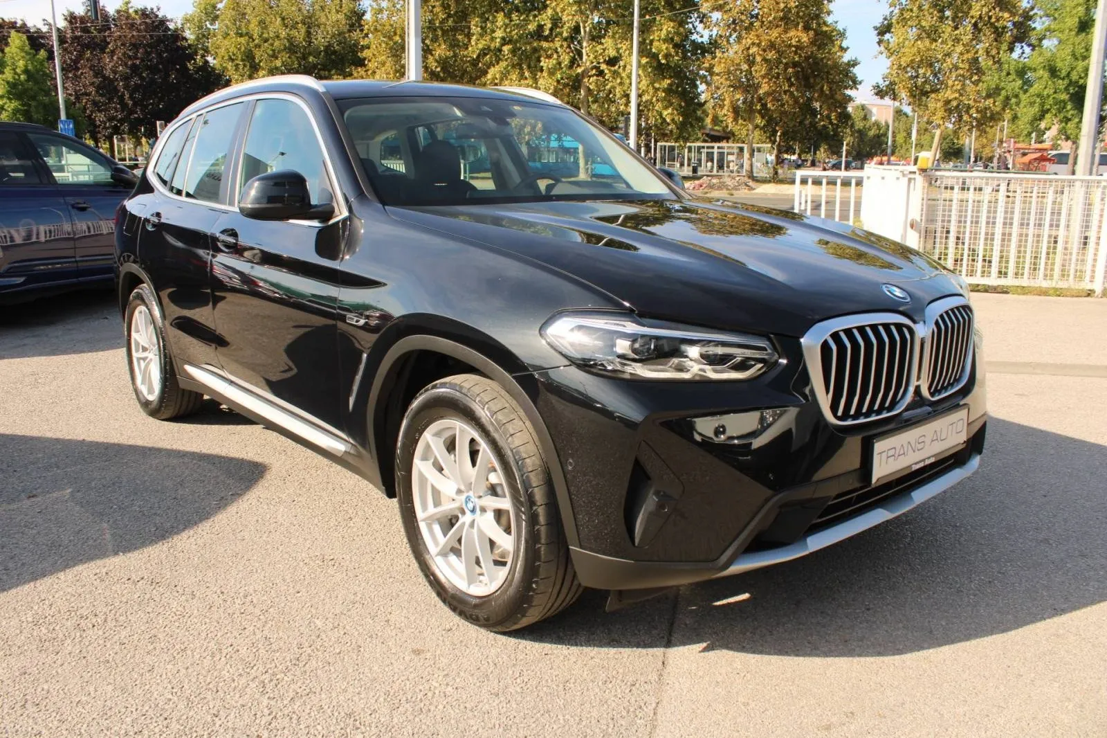 bmw x3 30e xdrive *led, navigacija, kamera* - slika 3