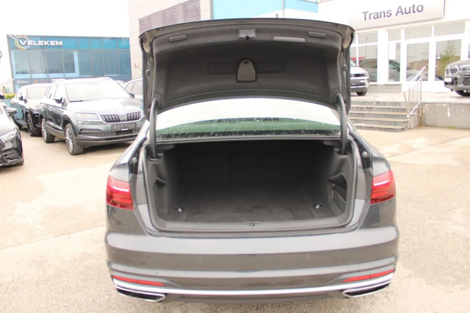 audi a4 30 tdi s-tronic *led, navigacija, kamera* - slika 9