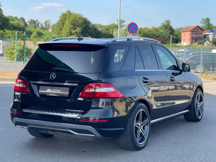 ••mercedes ml 350 cdi 4matic, amg, full oprema•• - slika 7