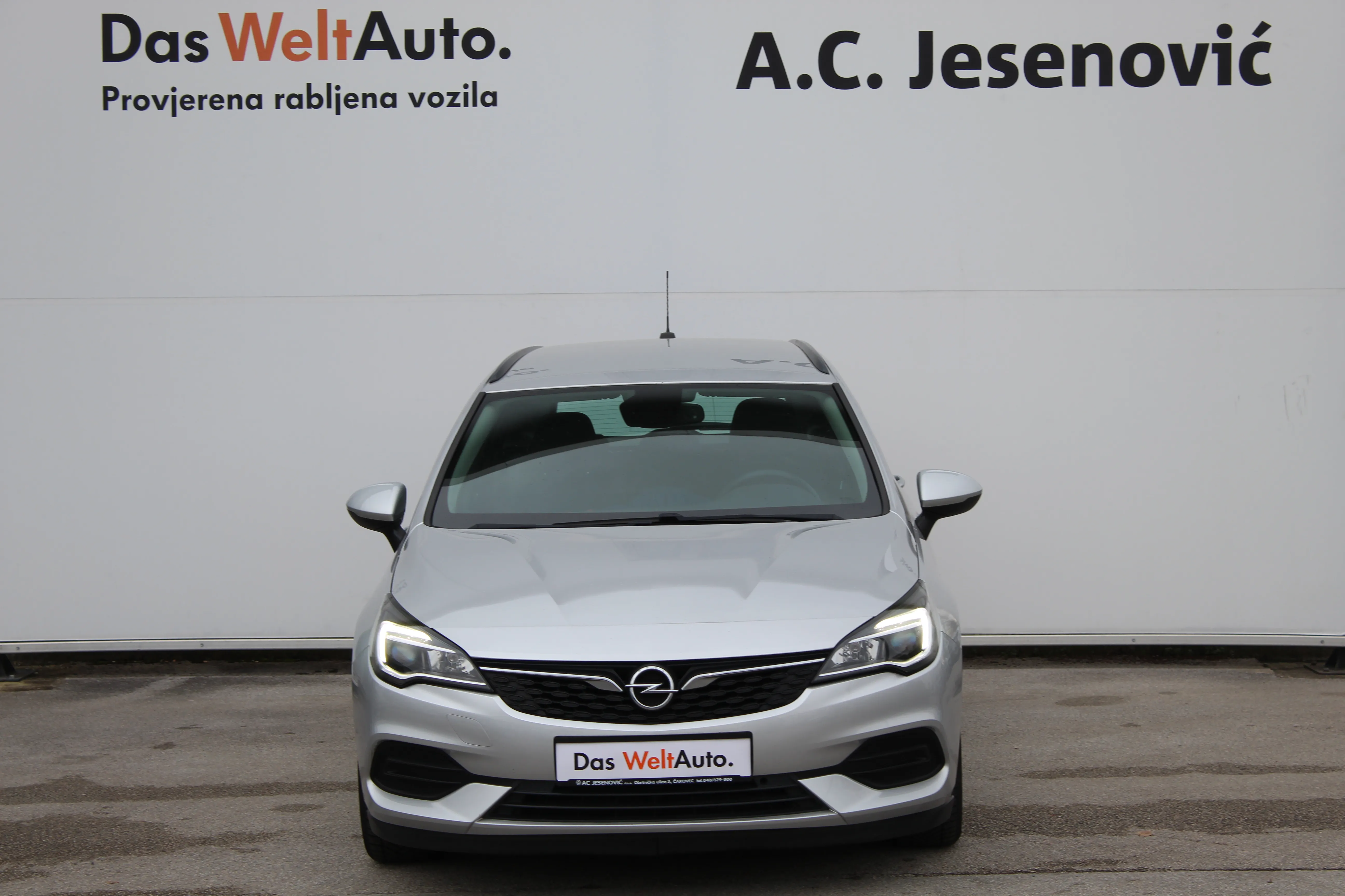 13087 opel astra sports tourer 1,2 turbo astra - slika 2
