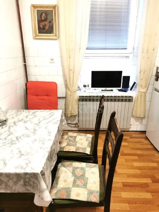 karlovac centar, 100m2, 4 sobe, vpm (prodaja) - slika 11