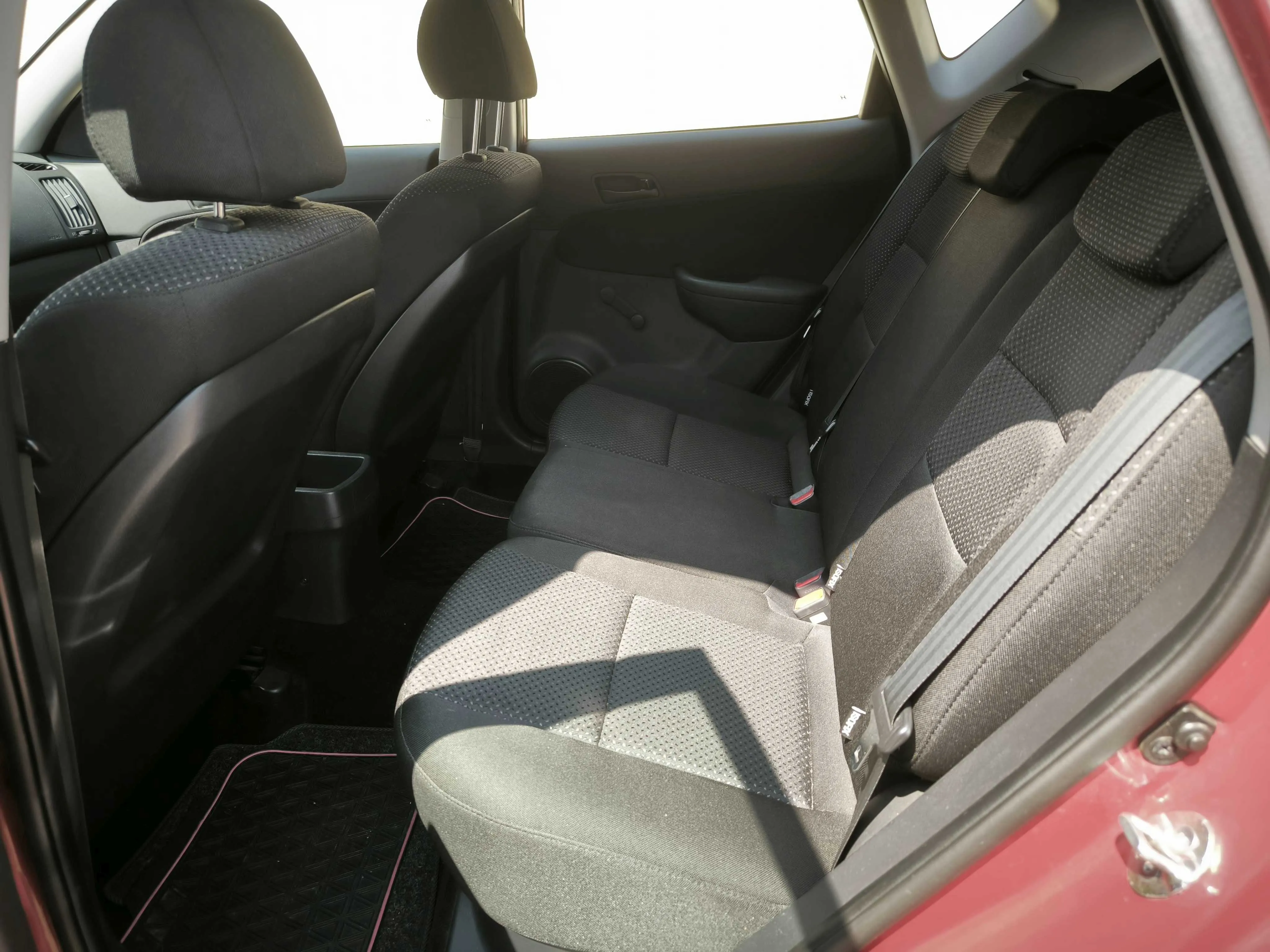 hyundai i30 1,4 dohc - slika 6