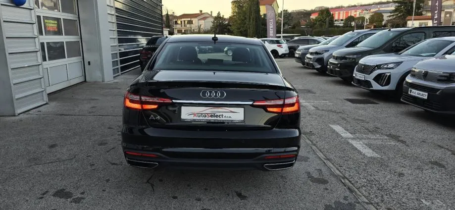 audi a4 30 tdi - 2022 - redizajn - navi - led - reg 1 god !!! - slika 6