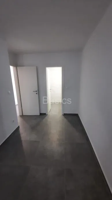otok pag - mandre, 3soban apartman + vrt + garaža, 101,52 m2 - slika 9