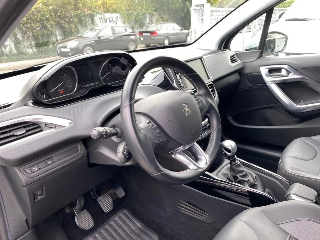 peugeot 2008 1,2 puretech, navi, tempomat, 4x garancija! - slika 11