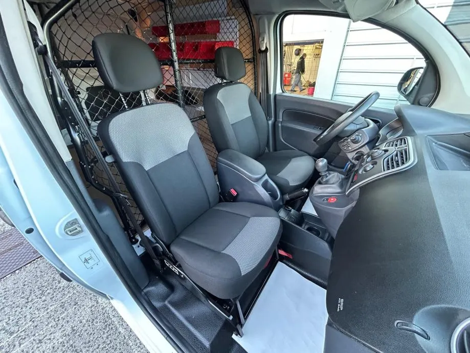 renault kangoo 1.5 dci - model 2021 - 120.000km - servisna - slika 8