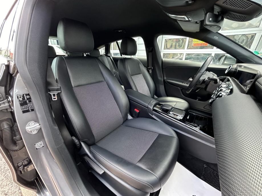 mercedes-benz cla 180d - led - virtual - garancija - servis- reg.1.god - slika 18