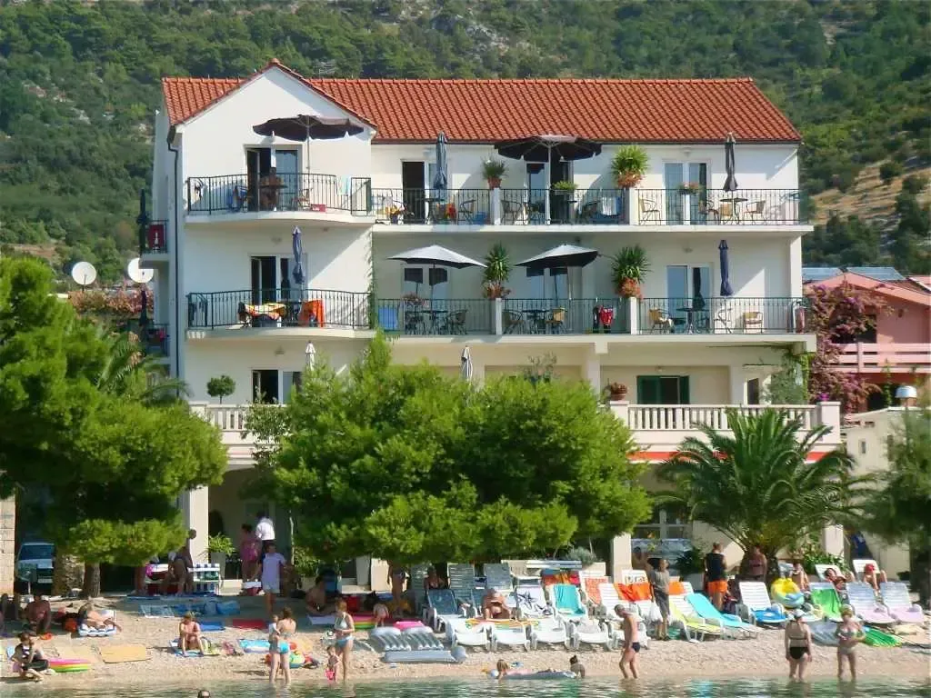 Apartmani Villa Antunovic - Drvenik, Gradac