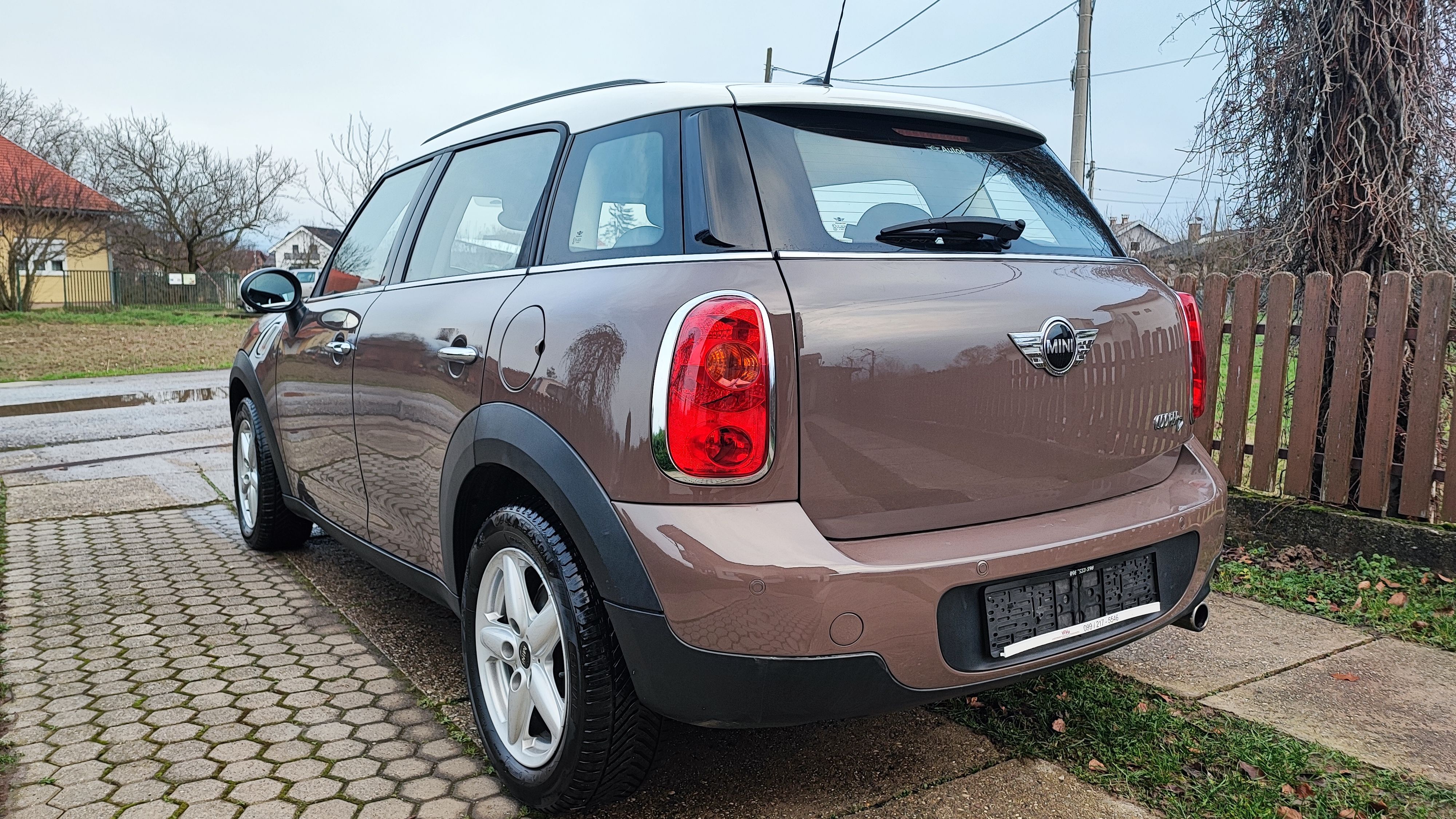 mini cooper countryman 2.0d 133tkm, navi, bi-xenon, harman/kardon - slika 7