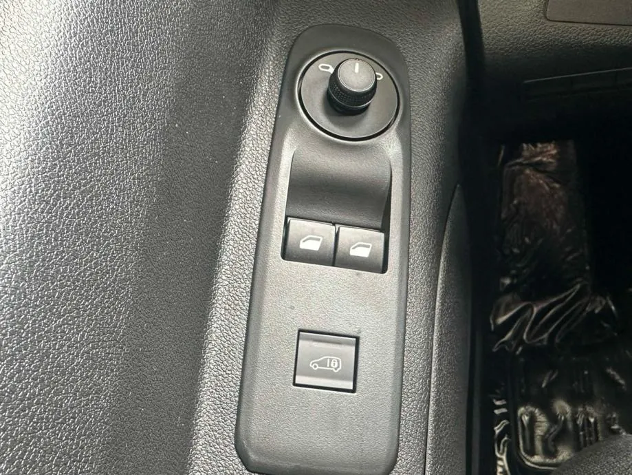fiat doblo cargo 1.5 multijet (100 ks) furgon l2 - dostupno odmah - slika 13