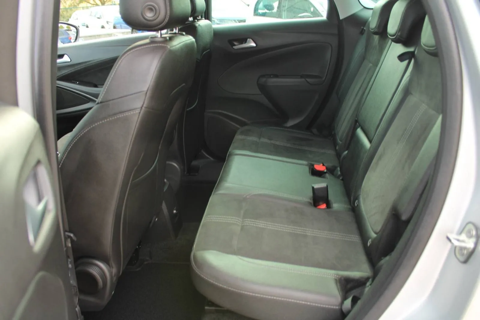 opel crossland 1.2 turbo ultimate *led, navigacija, kamera* - slika 11