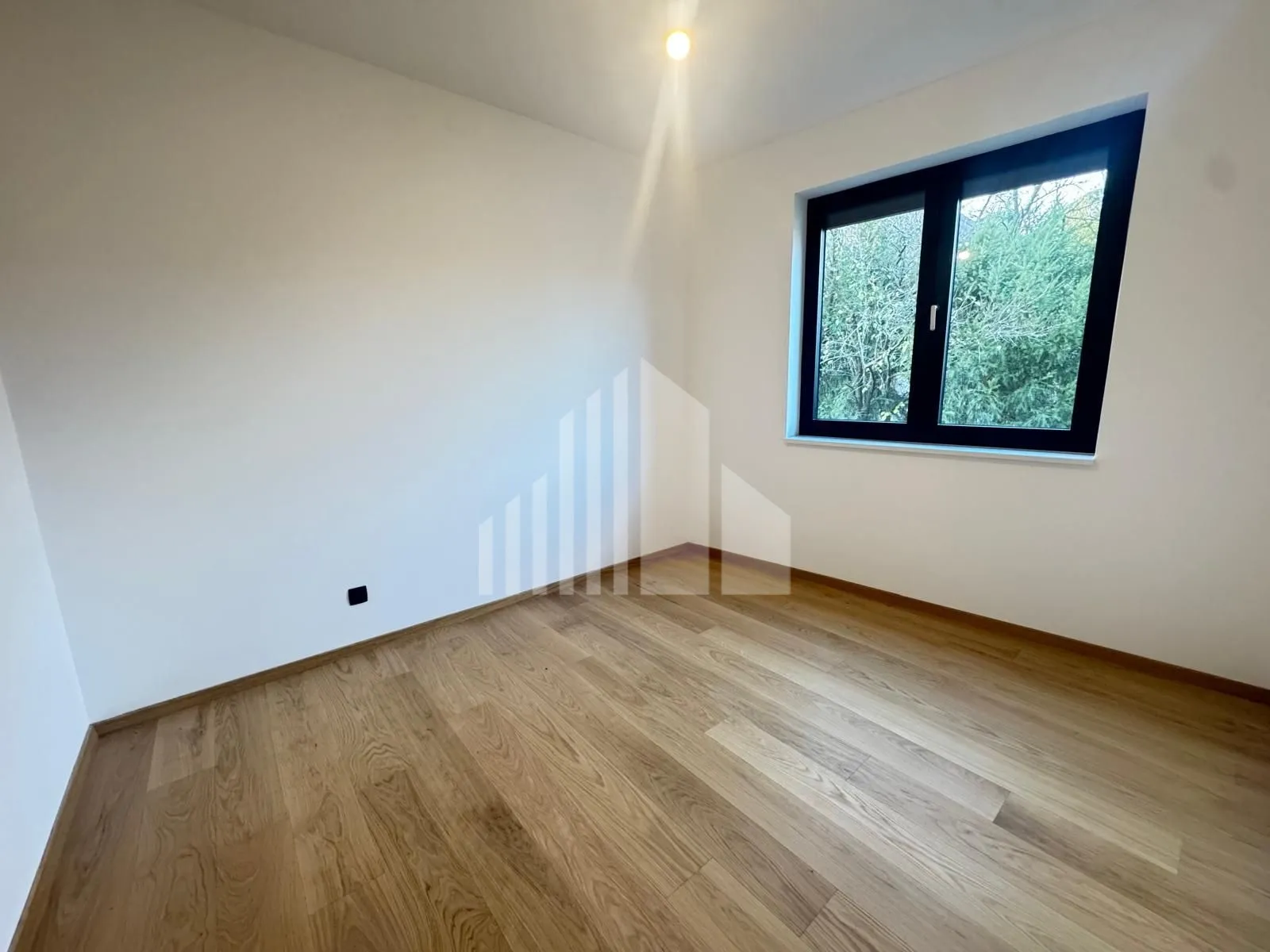 penthouse s panoramskim pogledom na grad - db+3ss, gpm - slika 7