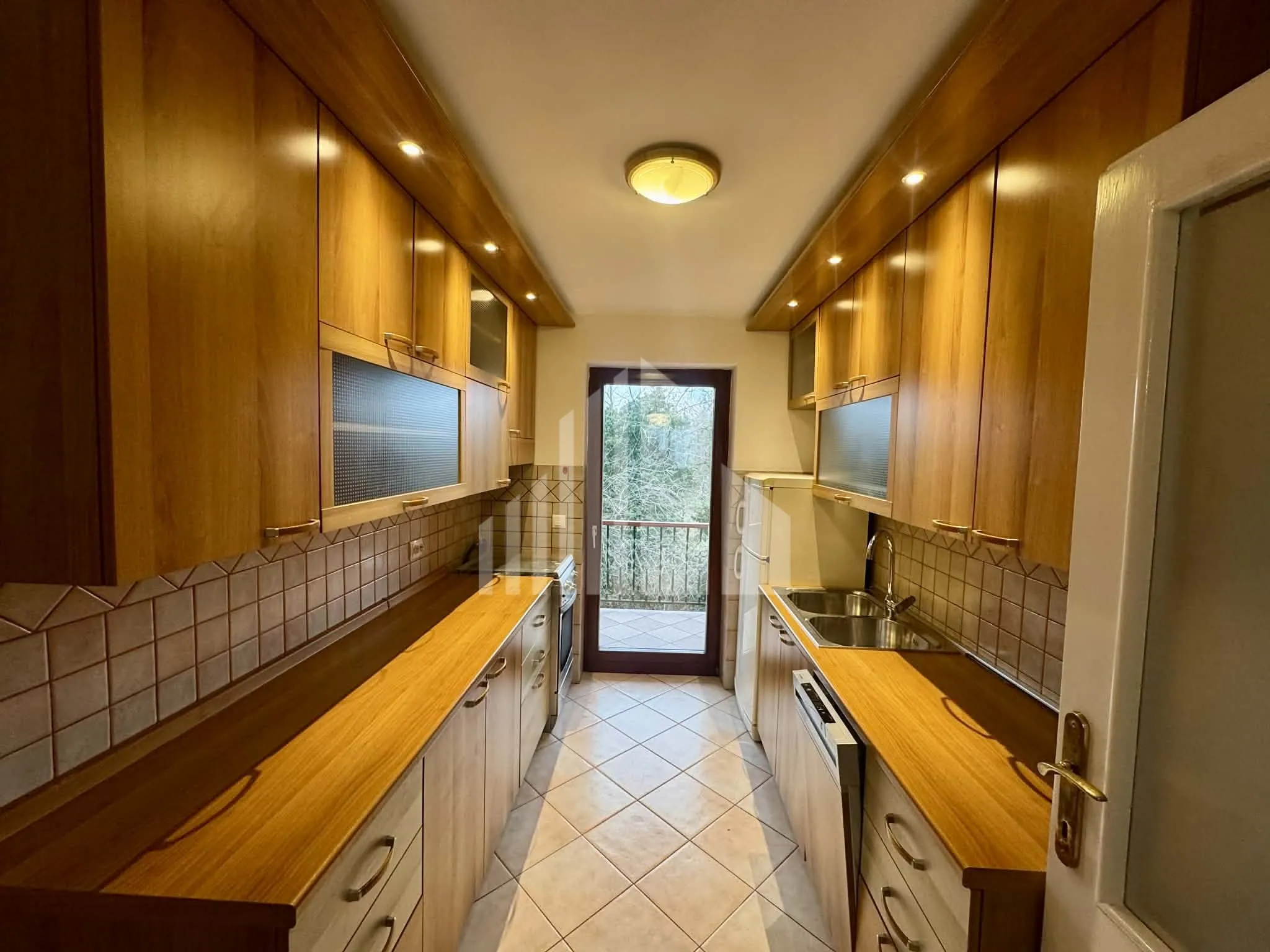 Zagreb, Trnje, trosoban stan, 75m2, najam