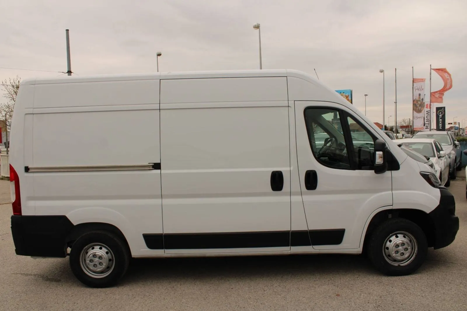 peugeot boxer 2.2 hdi l2h2 *navigacija*, 2024 god. - slika 4