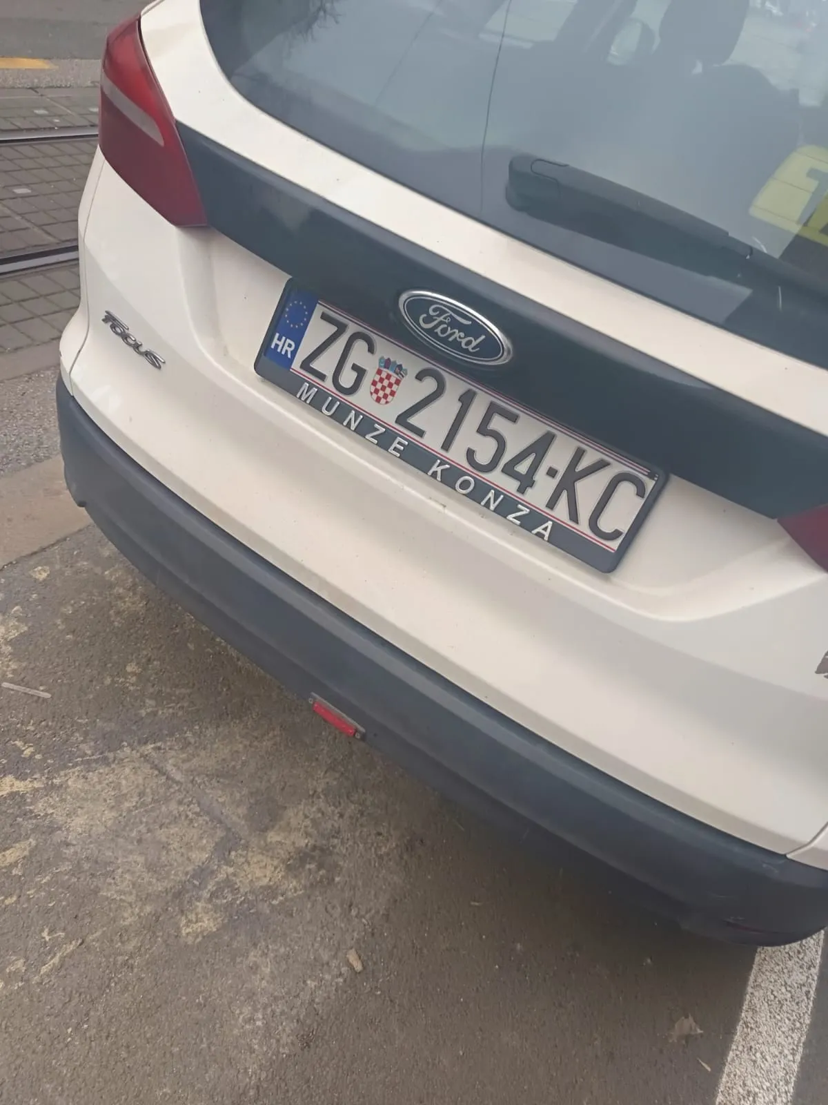 prodajem ford focus 1.5 tdci iz 2017 reg 3.2027, motor prezupčio - slika 4
