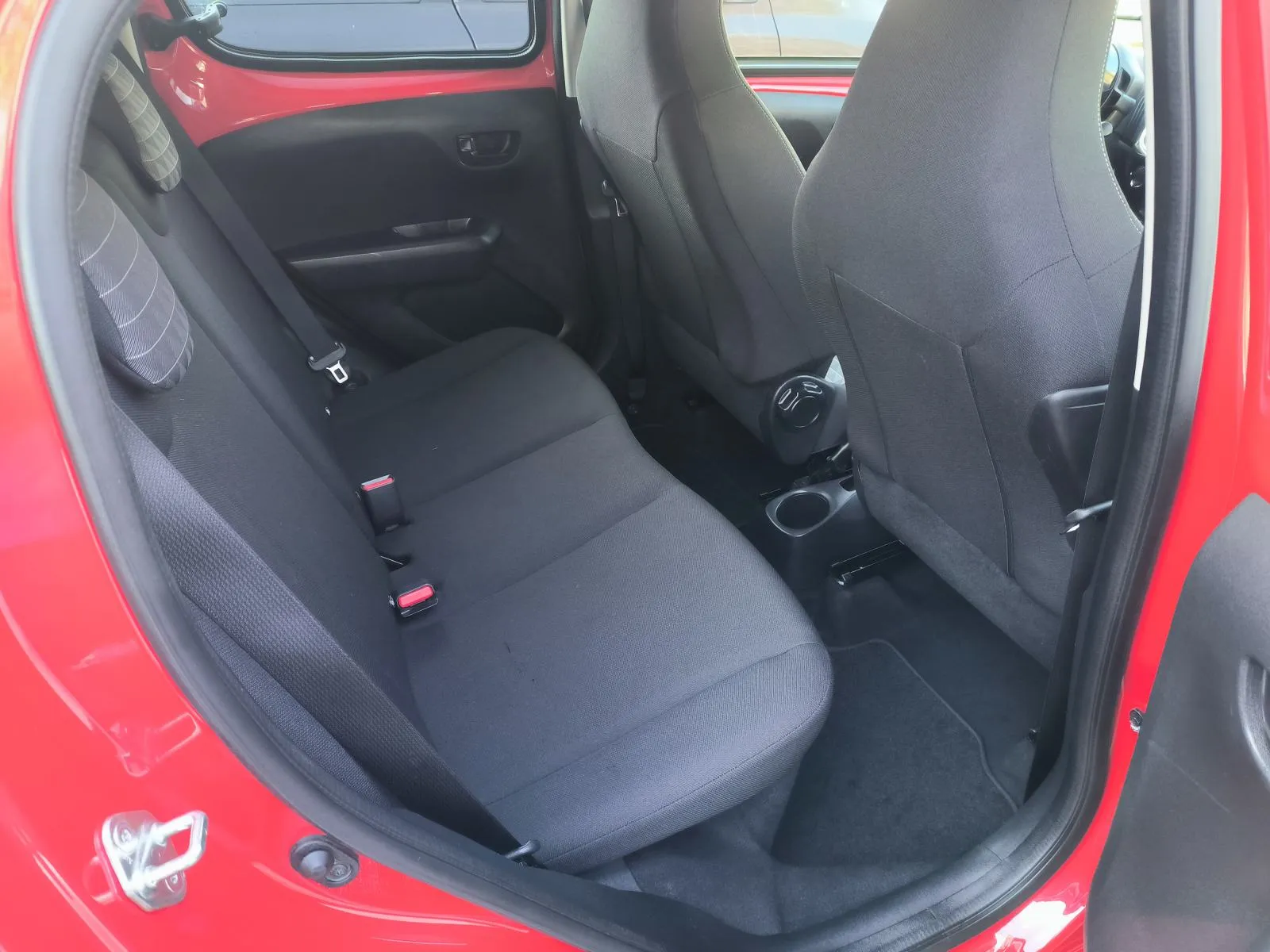 peugeot 108 1,0 vti, style, servisna, jamstvo, reg. 1 godinu - slika 15