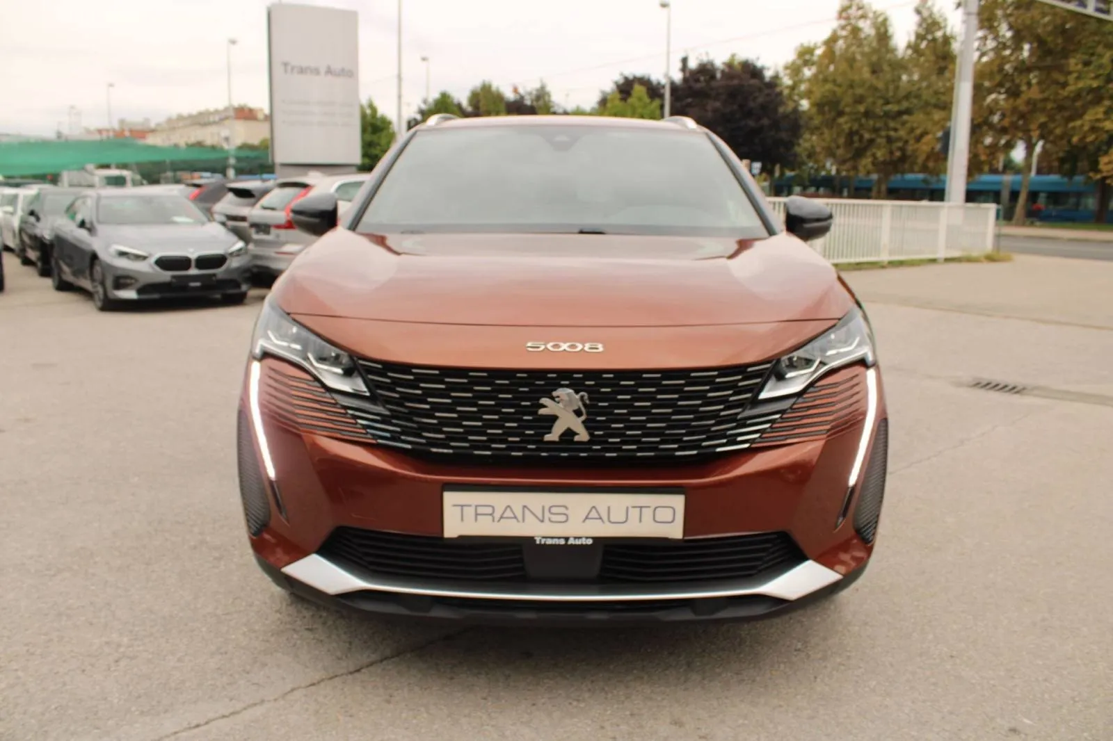 peugeot 5008 1.2 puretech automatik allure *7 sjedala, led, navigacija - slika 5