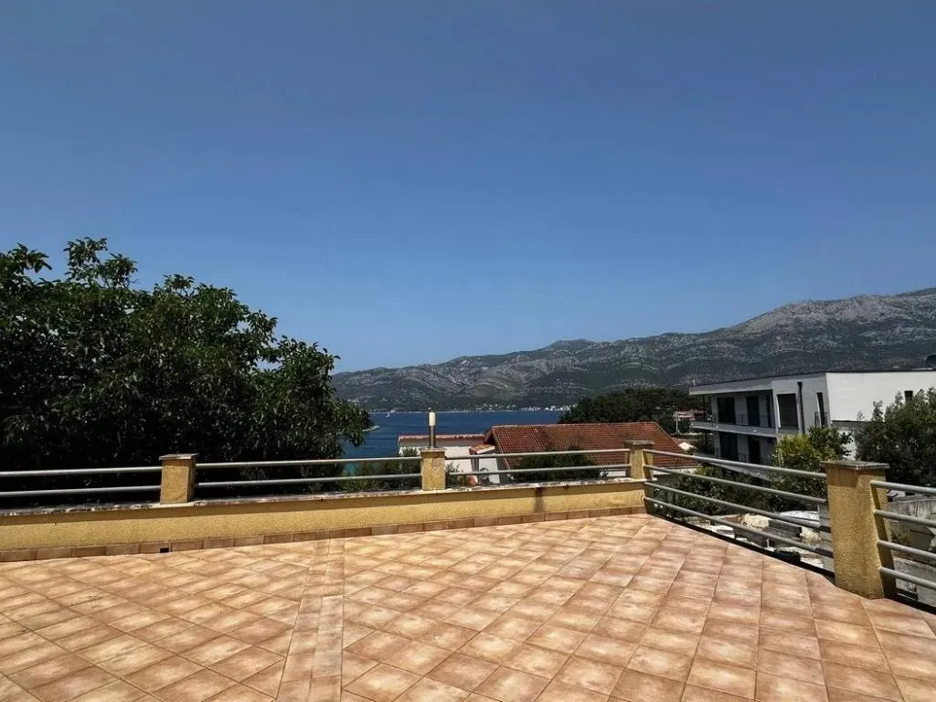 stan na prodaju - korčula - slika 28