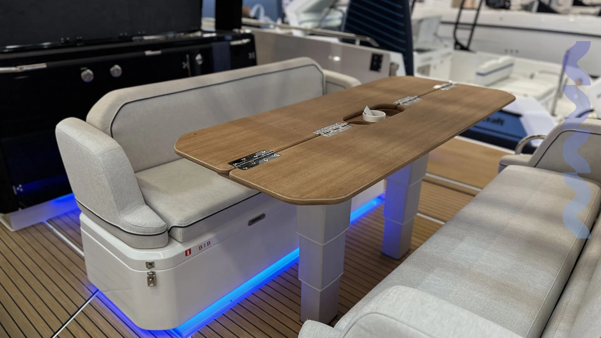 beneteau gran turismo 35 - dostupan odmah - slika 10