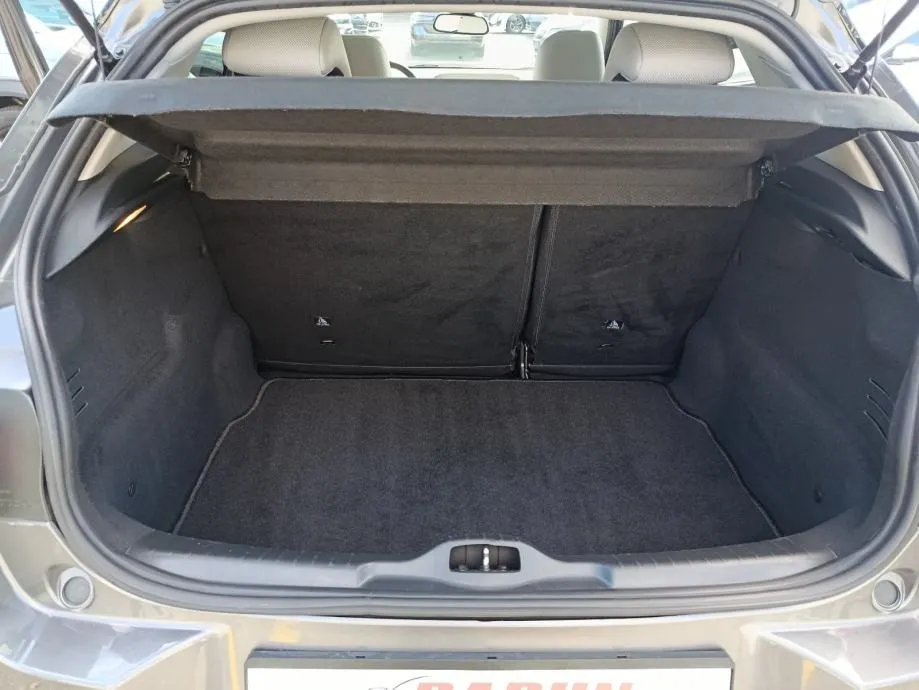 citroën c4 cactus 1,5 blue hdi. jamstvo. leasing - slika 11