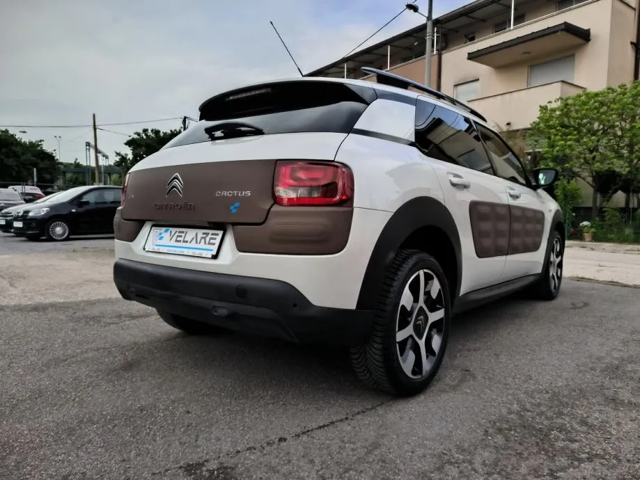 citroën c4 cactus 1,6 hdi, shine, v. servis, servisna, jamstvo,reg. 1 - slika 9
