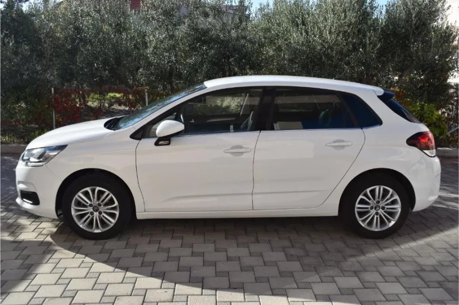 citroen c4 1.6 bluehdi 100ks millenium-pdc,android&apple-facelift - slika 4