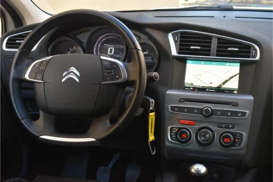 citroen c4 1.6 bluehdi 100ks millenium-pdc,android&apple-facelift - slika 11