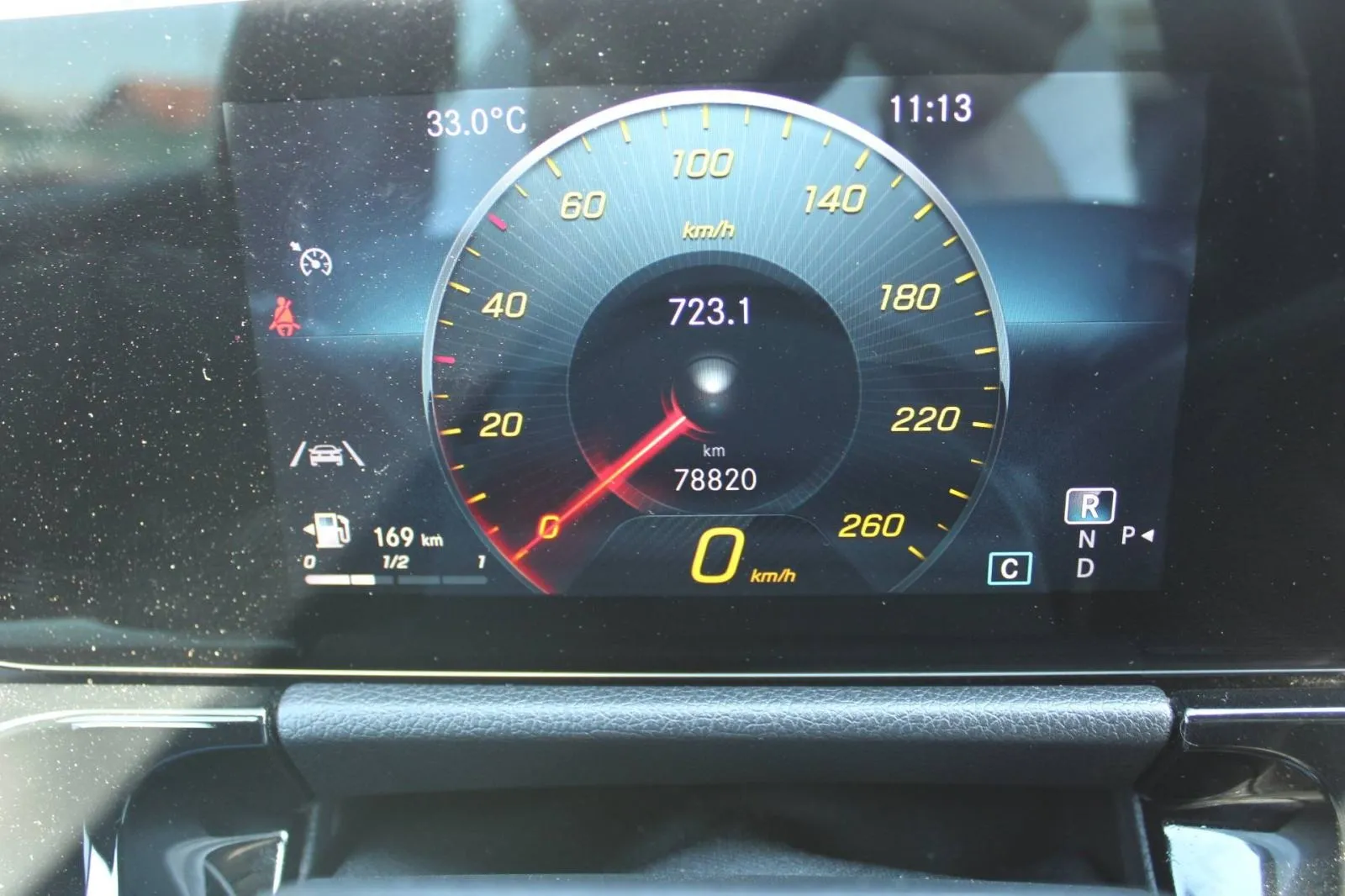 mercedes-benz klasa b 180d automatik *led, navigacija, kamera* - slika 19