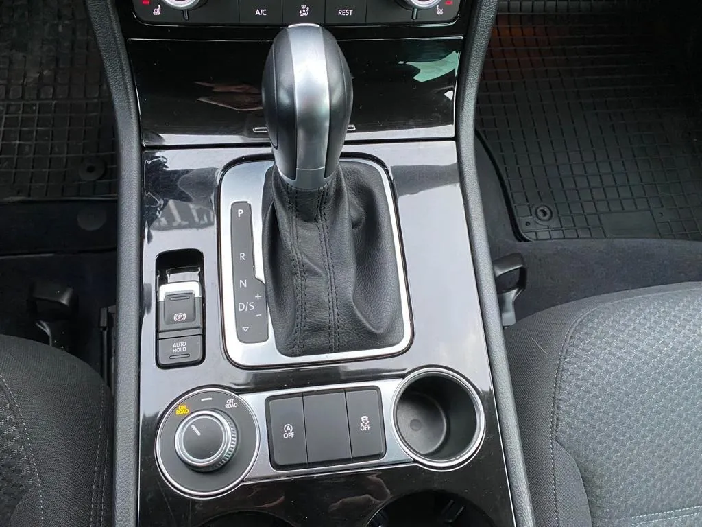 vw touareg v6 tdi bmt 4 motion automatik, 1. vlasnik, 4 x garancija! - slika 17