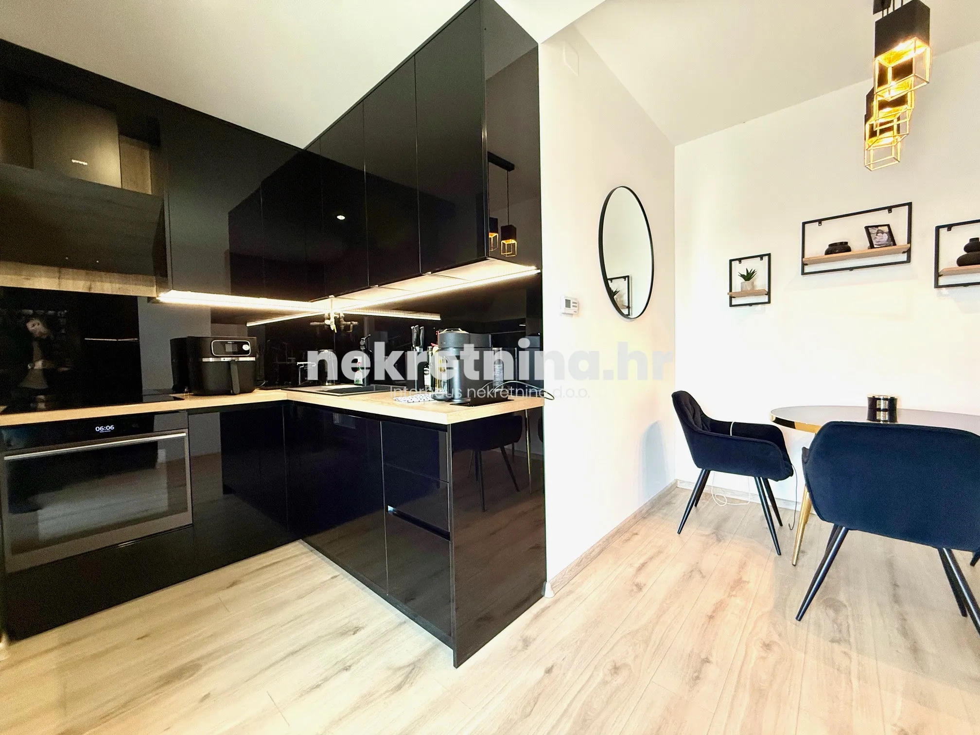 prodaja - trosobni stan - gornja dubrava - oporovec - 87m2 - slika 7