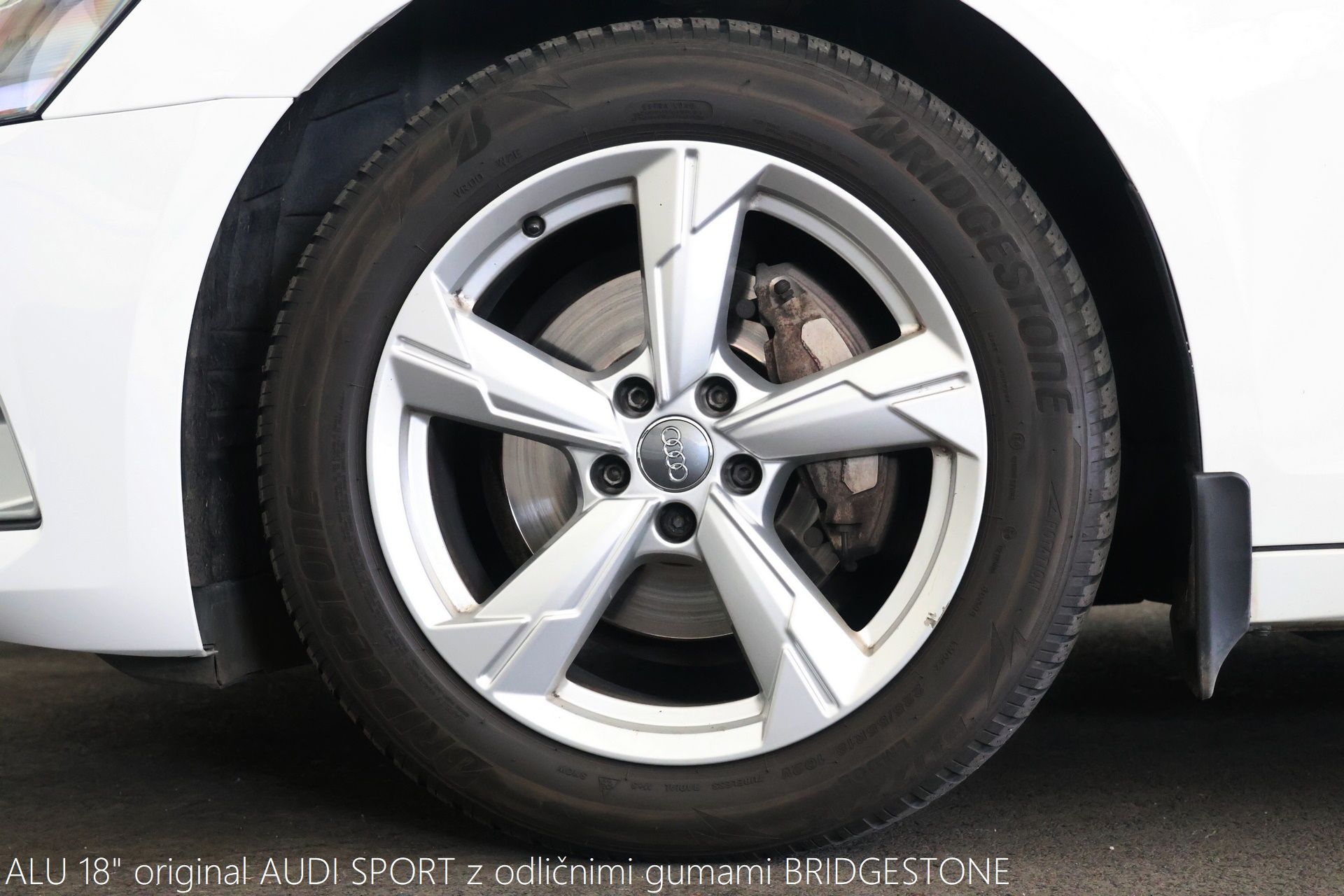 audi a6 avant 40tdi quattro s-tronic sport 204ks webasto kamera - slika 16