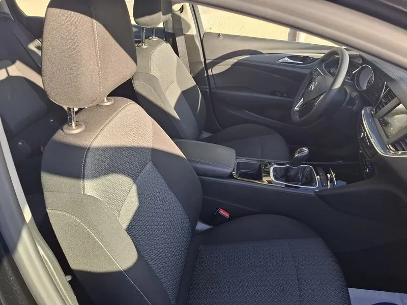 opel insignia 1,6 cdti*136ks*klima*tempomat* - slika 11