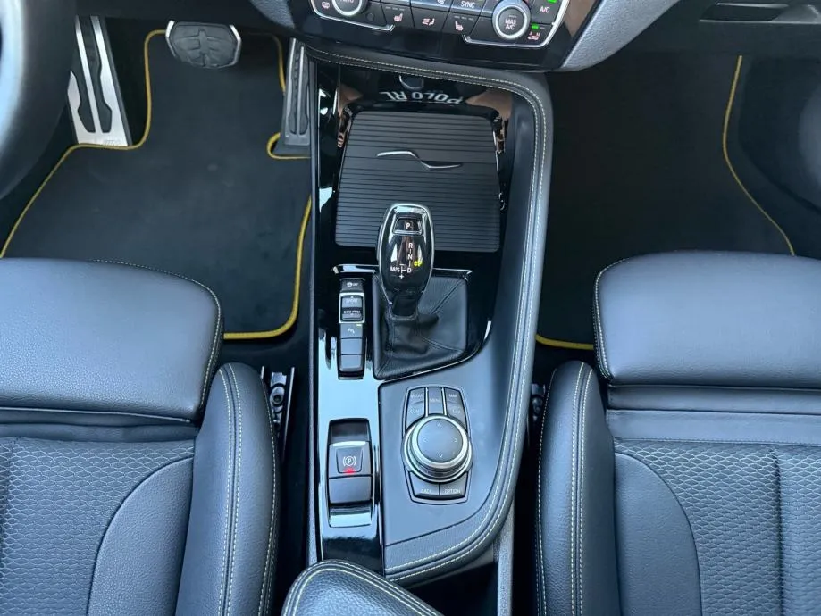 bmw x2 sdrive18d automatik m-paket velika navi°panorama°headup°leasing - slika 15