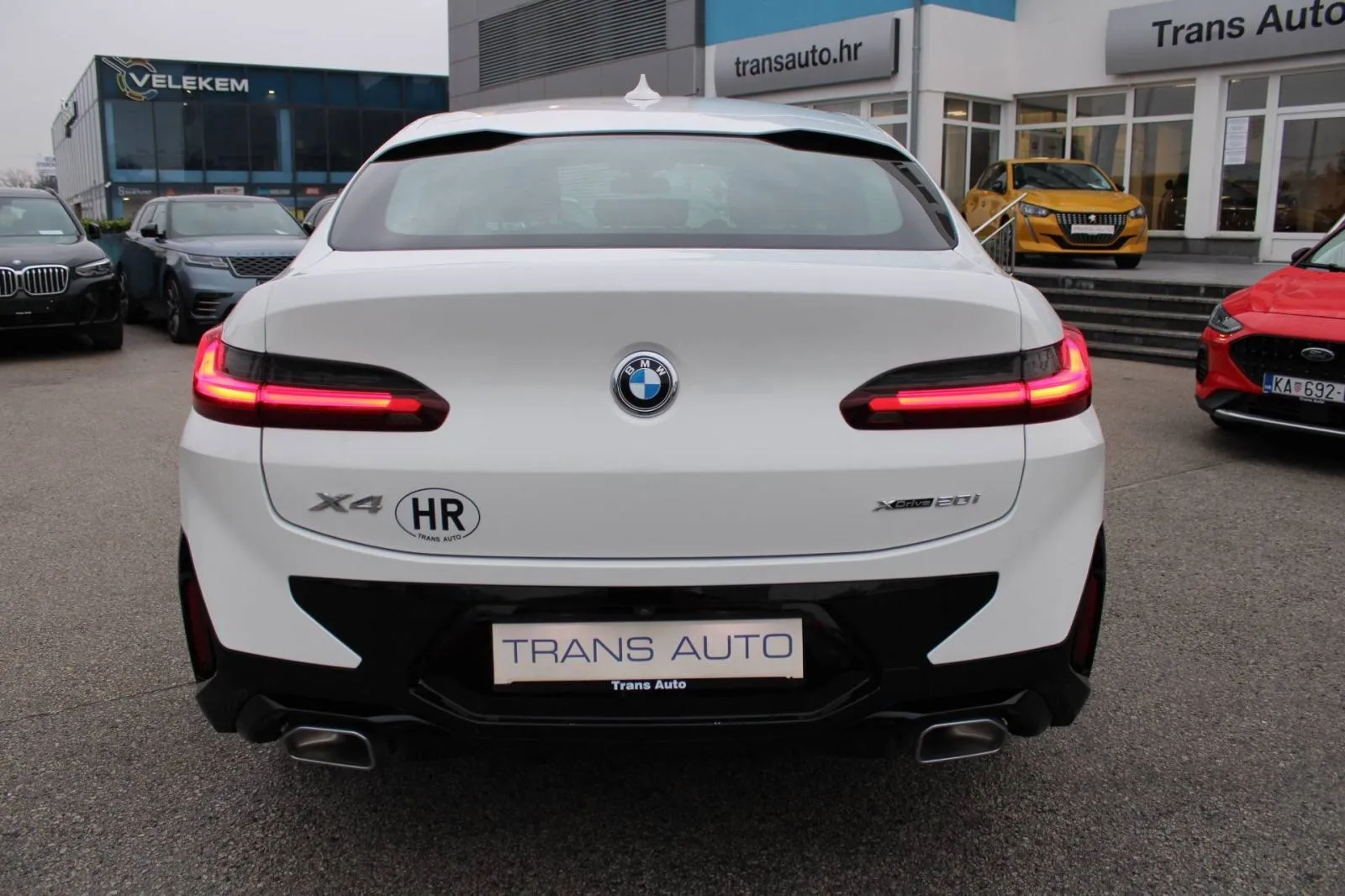 bmw x4 20i xdrive automatik m-paket *led, navigacija, kamera* - slika 13