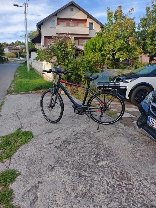 Cube Touring 250w Bosch - Zagreb