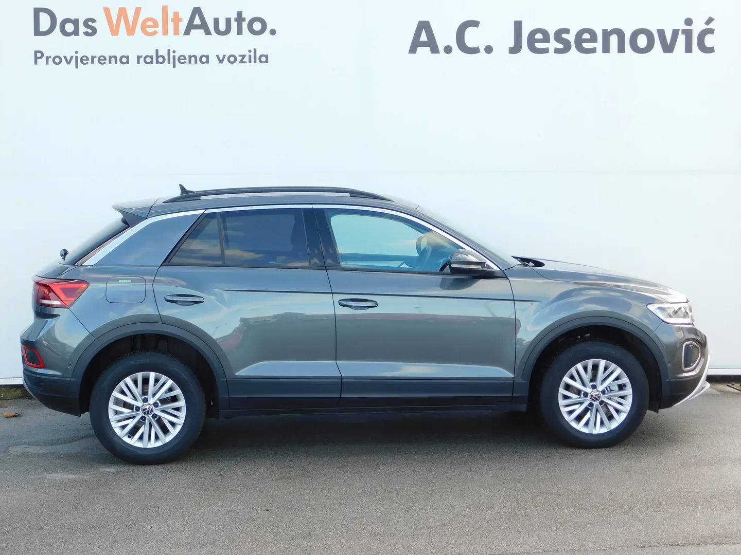 10199 volkswagen t-roc 1.5 tsi evo dsg life - slika 4
