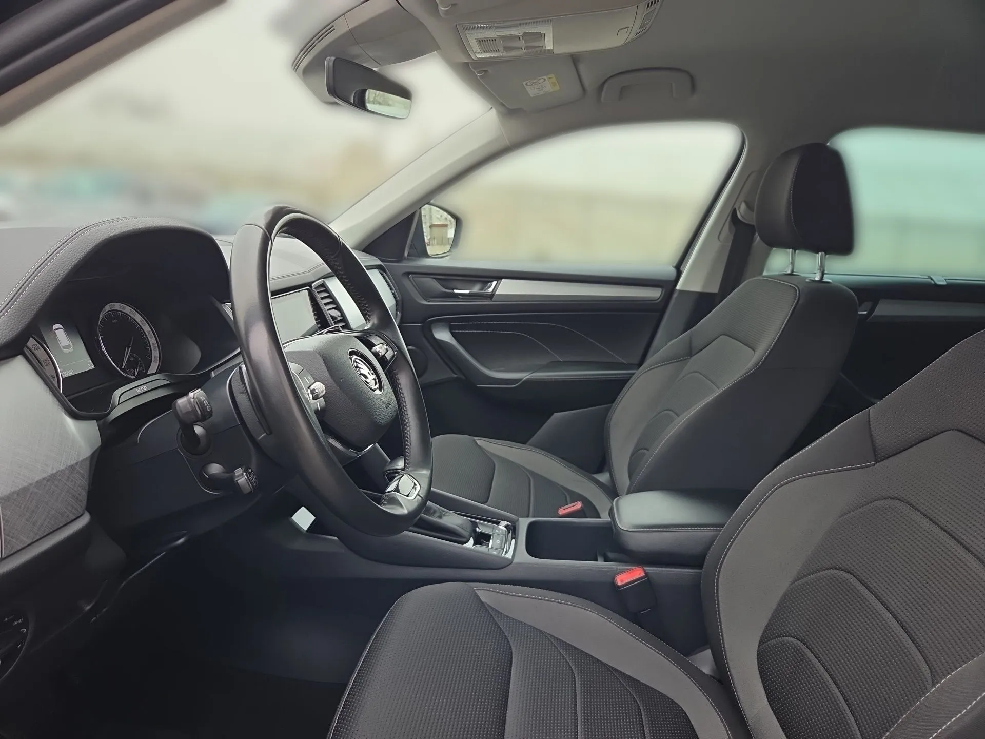 škoda kodiaq 2.0 tdi 110kw 7 sjedala - slika 7