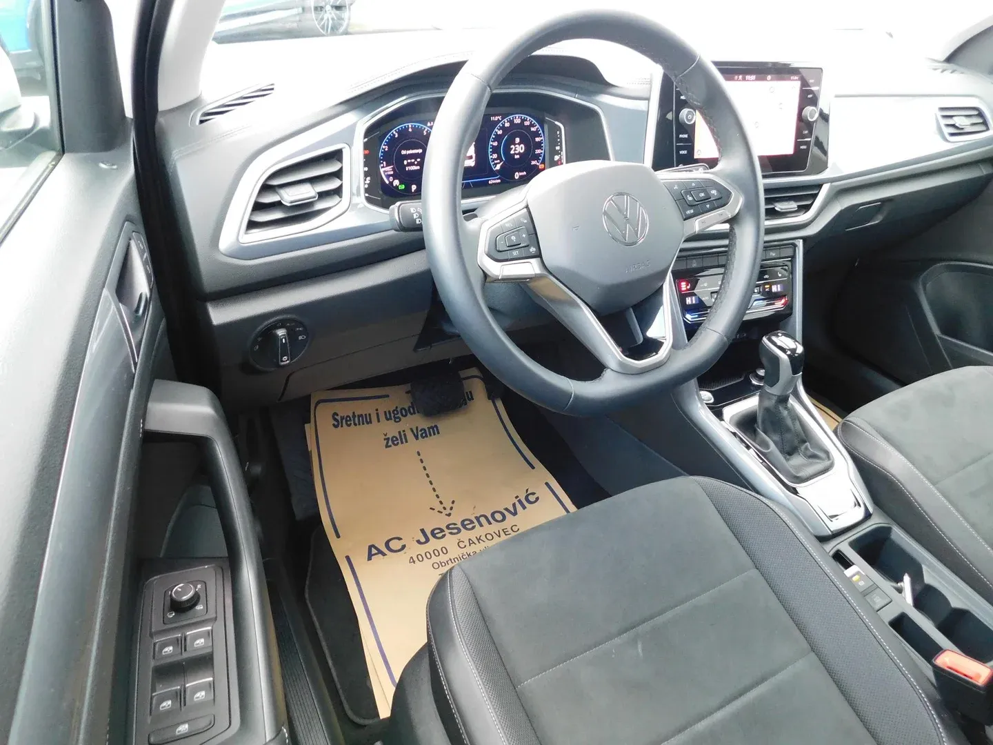 10145 volkswagen t-roc 1.5 tsi evo dsg style - slika 9