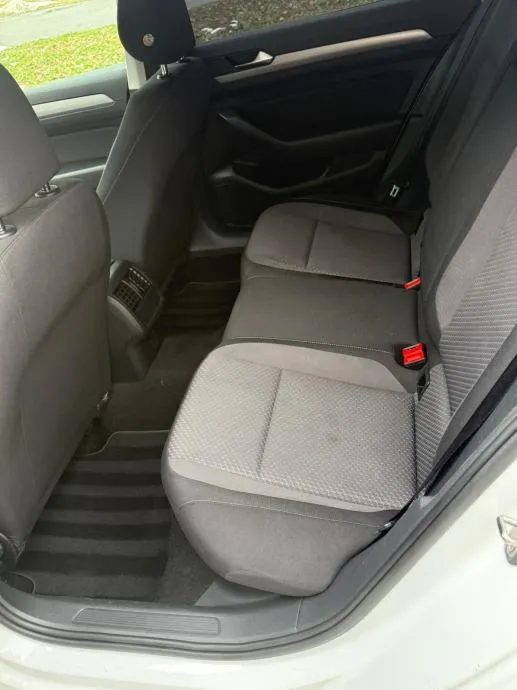 vw passat variant 1.6 tdi dsg - slika 9