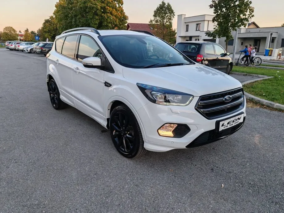 ford kuga 1,5 st-line 2018 godina, 89000 km , kartice 24/36 rata - slika 3