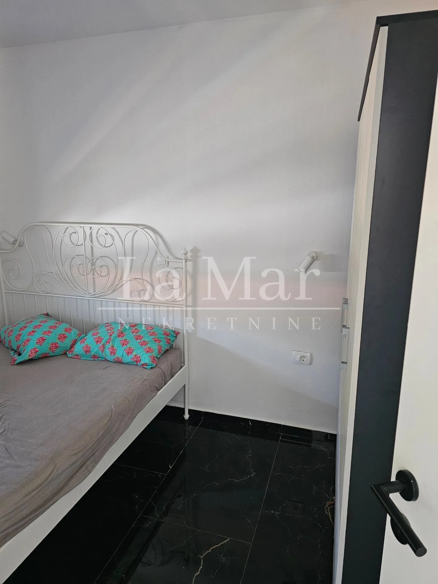 seline- stan na i. katu - 84,89 m2 - slika 7
