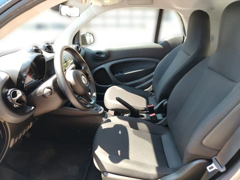 smart fortwo coupe smart eq - slika 7
