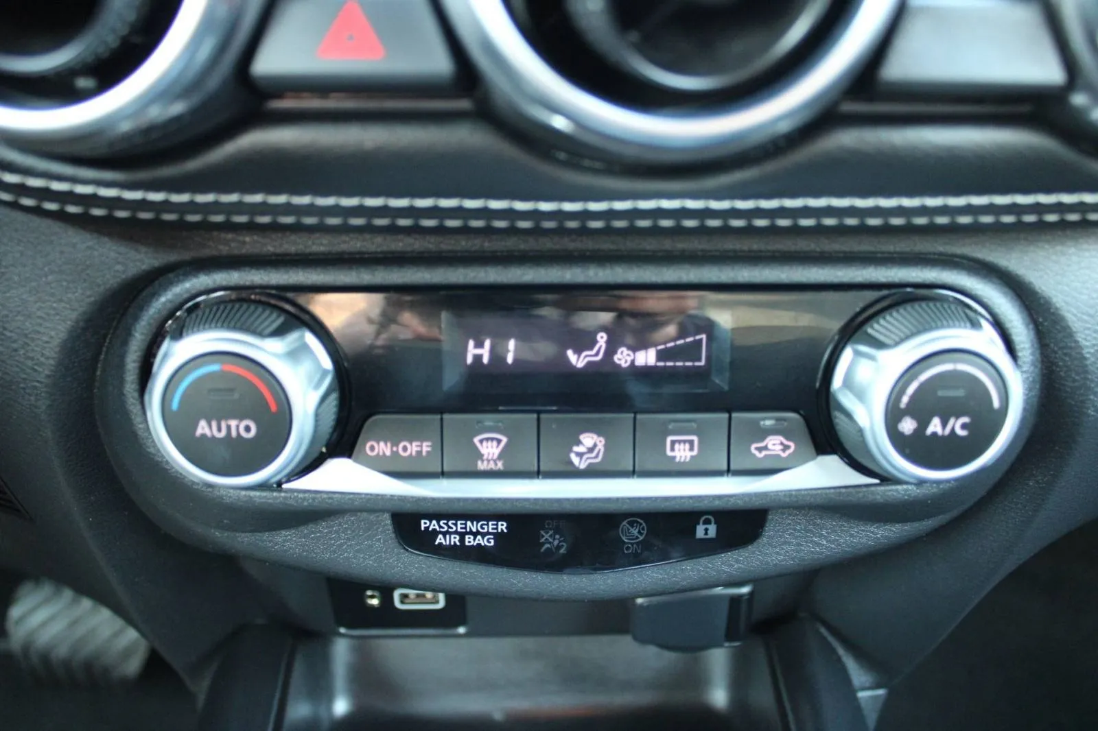 nissan juke 1.0 dig-t automatik n-connecta *kamera* - slika 18