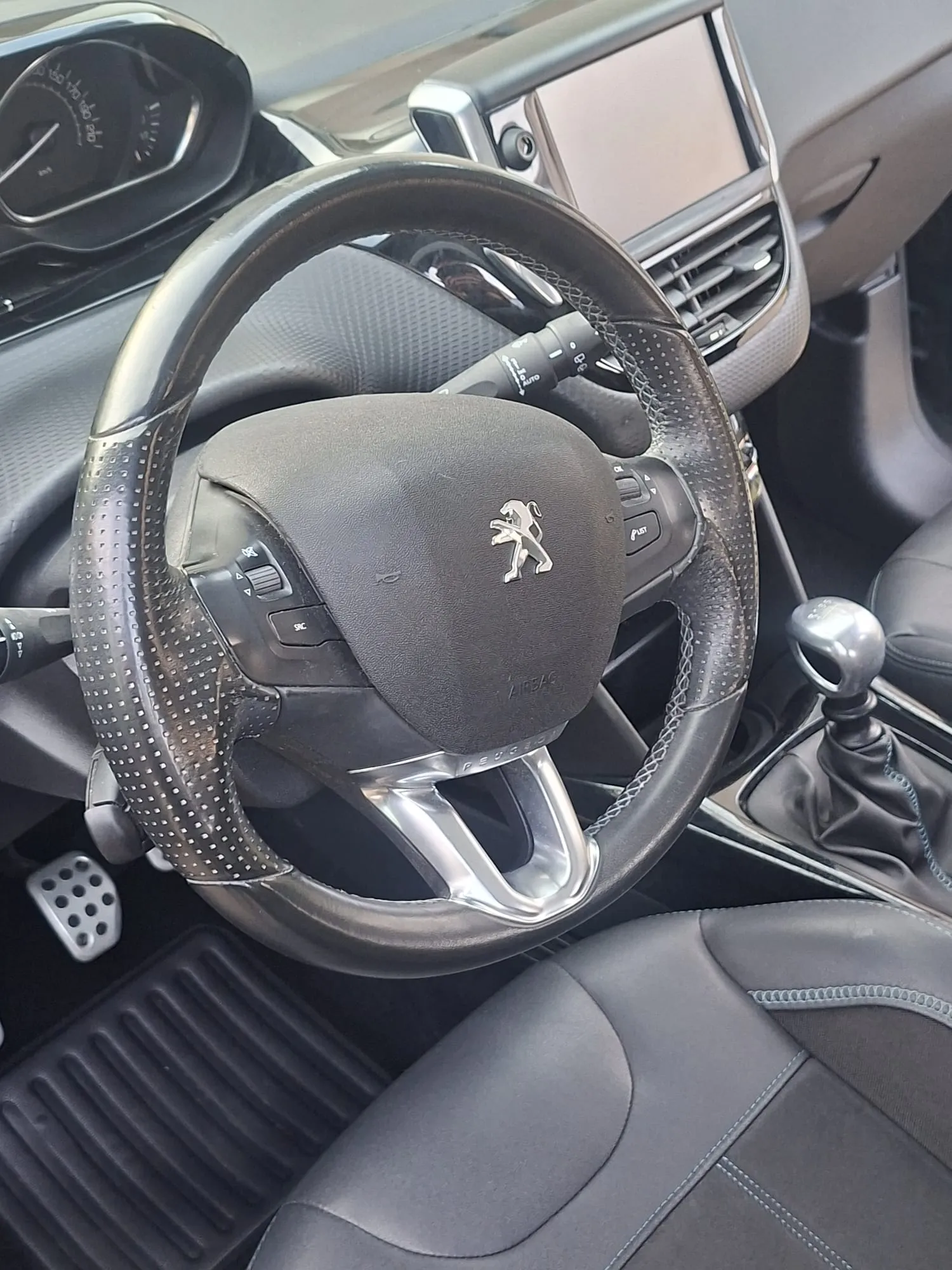 prodajem peugeot 2008 bluehdi - slika 13