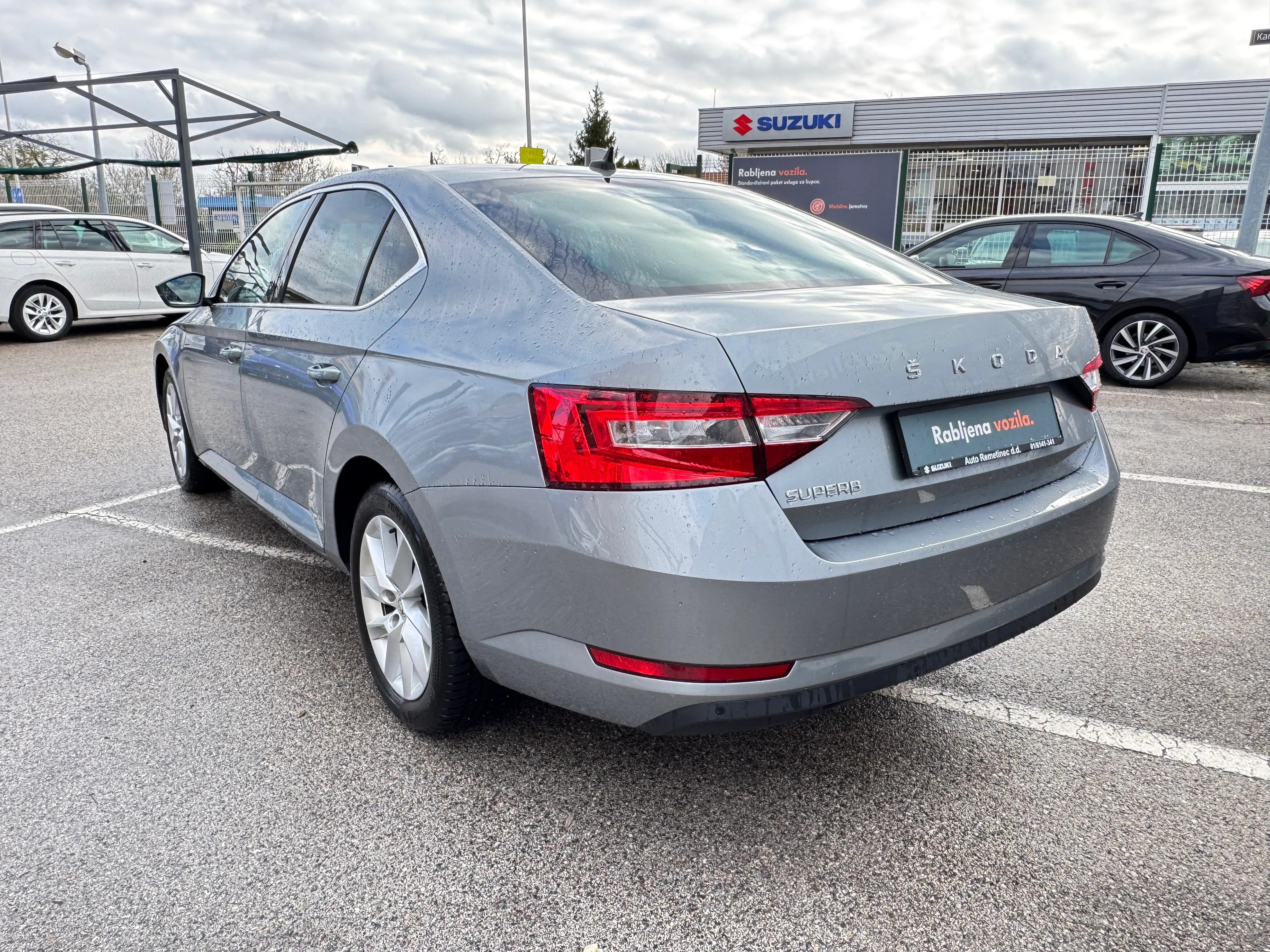škoda superb 2,0 tdi dsg business - slika 6